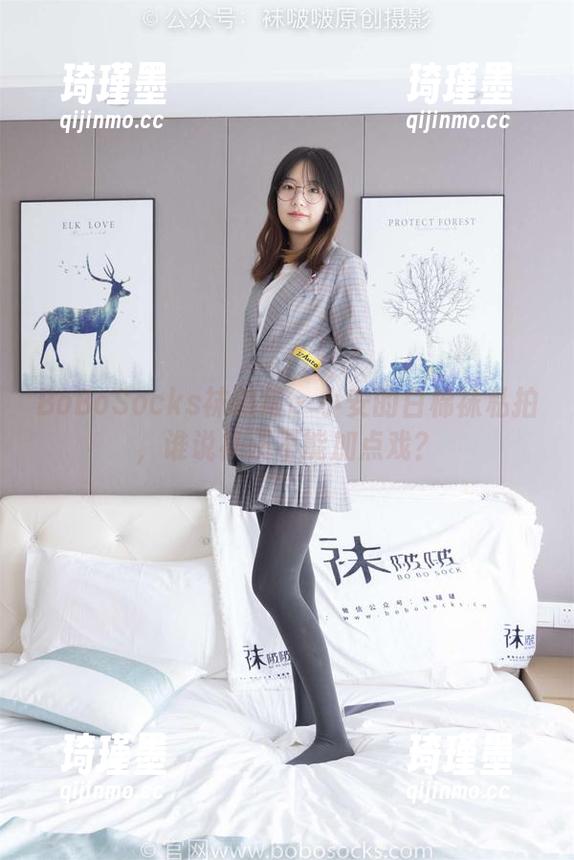 BoBoSocks袜啵啵 - 小安的白棉袜私拍，谁说袜子不能加点戏？