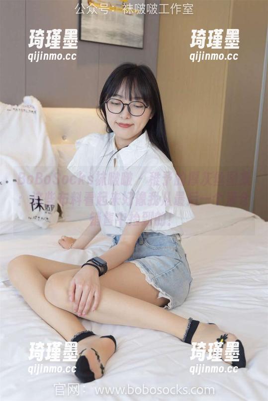 BoBoSocks袜啵啵 - 稚予的厚灰丝图集：这些布料看起来好像我从最后一个清仓销售中捡到的！