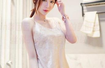 Feilin嗲囡囡 – 在叶初雪的美图里，裤里丝似乎也有了自己的故事