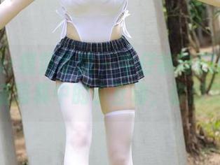 MFStar模范学院 – 牛仔裤与Ellie艾栗栗在高清写真中的小互动，你想到了吗？