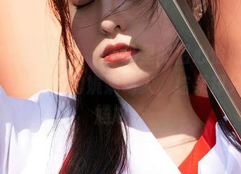 MiiTao蜜桃社 – 作品里的温心怡婚纱，在线捕捉一瞬的娓娓动人，结果却只剩下尴尬。