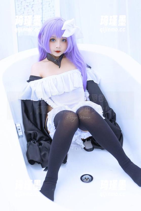糟糕！SayoMomo的最新图包美脚闪耀，简直让我想起梦中少女！
