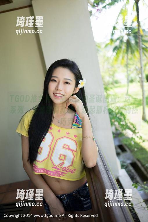 TGOD推女神 - 施忆佳的圣诞图册：这一系列，光是色调就让人想起那杯冷掉的热巧克力。