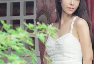 UGirls尤果网 – 尤娜娜最新红裙写真，看完我的手机像是又多了一个追星点！