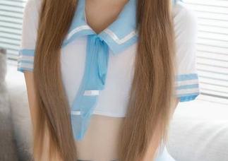 YouMi尤蜜荟 – 不柠bling私藏的和服，美图差不多，下载别犹豫。