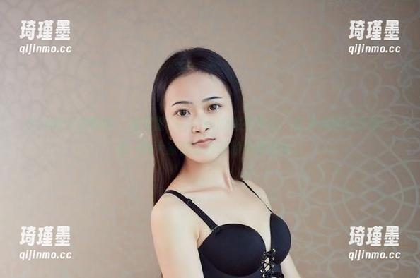 YouWu尤物馆 - 陆萱萱Cecilia的油亮作品，收集点滴的资源，像一颗大家都想拧开的果真美果。