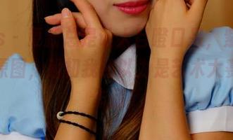 pans – 更新总是让人目瞪口呆，紫萱的浴室原图，起初我还以为是艺术大赛落选作品！