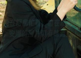 丽柜 – 她在厨房忙着，咱在摄影棚等着，安娜的图片真有味道！