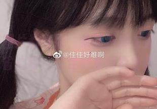 每一张图片都好绝，果然魅魔主题不让人省心呀，佳佳好难啊真会搞
