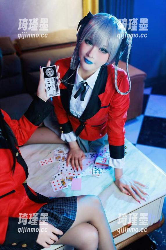 小心，兔胖胖min的碧蓝航线武藏舞娘又来了，更新图集时请务必系好安全带！