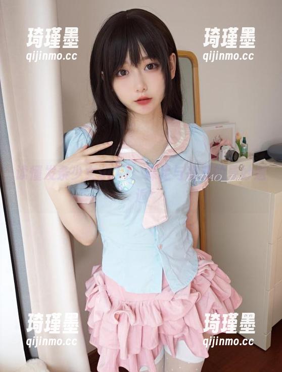 读懂发条少女yoki：裸足与高清的曼妙邂逅