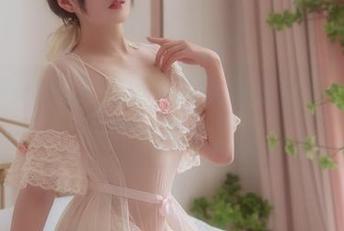 夏夏子的私房美图，你以为是女仆，其实武藏再世。