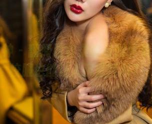 头条女神 – 翻阅张梓柔的校服图集：难道校服也能让人沉默怦然？