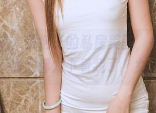头条女神 – 美纳子的私房美图，每一张都像在说：你们都太小看我了，女王来啦！