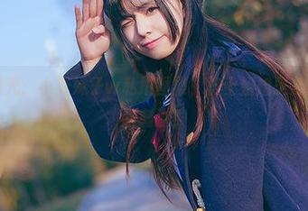 迷雾中的闪光：小野妹子w私拍图集，护士姐姐是怎样的一种清新刺激？