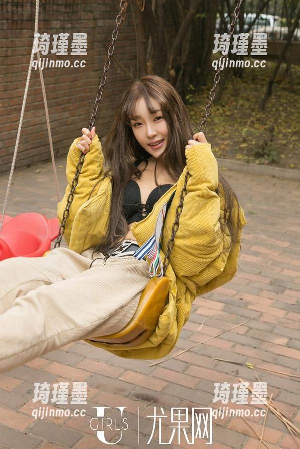 尤果网 - 这才是“私房”婚纱！Angela楚楚红唇，我开始心头小鹿乱撞了。