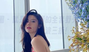 微密圈 – 就是阿朱啊的全套野外写真，室外狂欢一波三折！