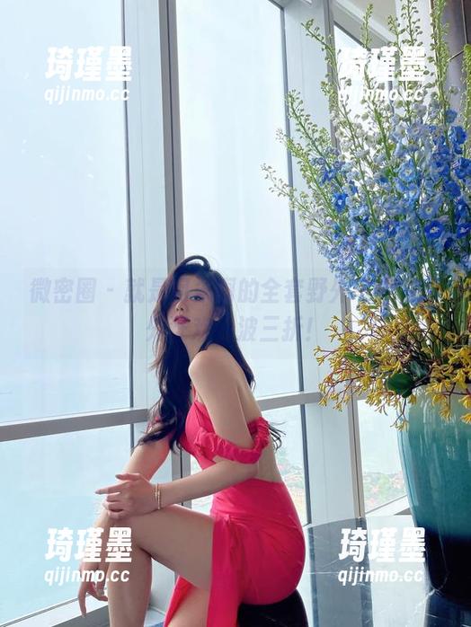 微密圈 - 就是阿朱啊的全套野外写真，室外狂欢一波三折！