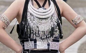 吃肉不如看肉——御子Yumiko肉丝写真集，原图让你舔屏！