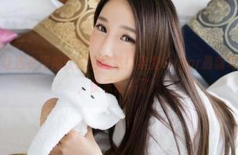 推女神 – 让连衣裙淘汰你的忧愁！梁莹Sugar最新写真集一出，快乐就来了！