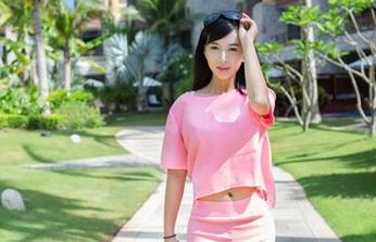 推女郎 – 吻熙的大可爱漫游，作品集这次又被嗨更新了！