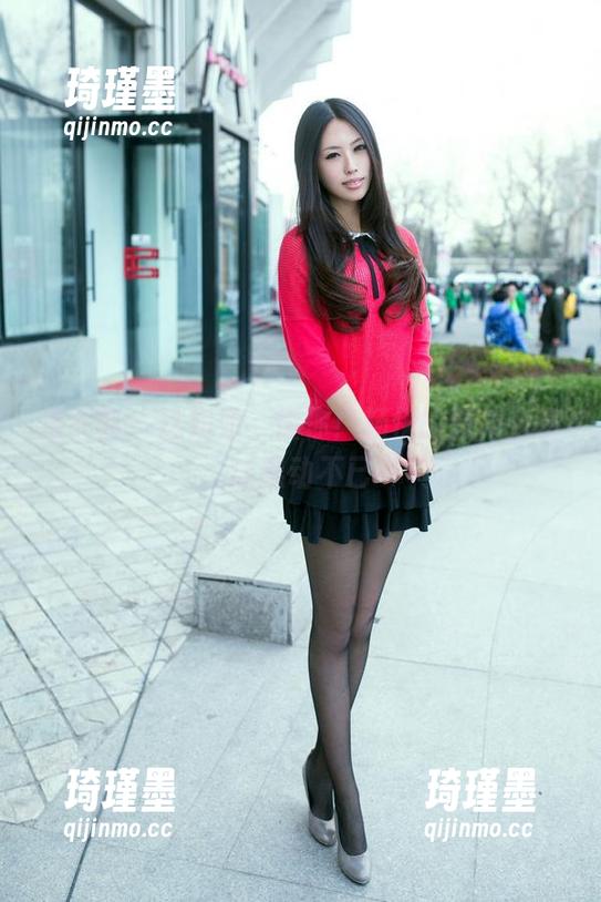 推女郎 - 这姐姐，懂你！杨伊的图集分享让躁动不已