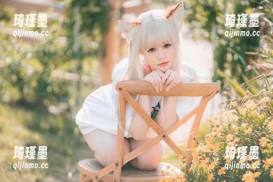 私房里的窥视：星黛鹿鹿i与那抹蕾丝的暗战。