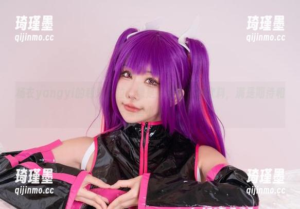 杨衣yangyi的利米艾拉，像是一杯陌生的饮料，满是期待和一点点小紧张。