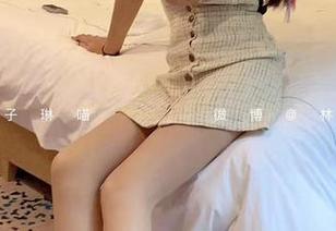微密圈 – 看！林子琳喵用网盘上线的不止是秘书写真