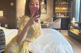 微密圈 – 当果儿Victoria遇到漆皮：高清美图后，我只想说“这也太有趣了吧！”