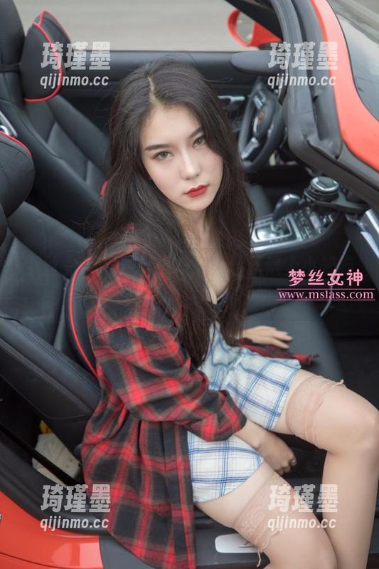 梦丝女神 - 最新出炉：当丝丝遇上小奶喵，撩得喵咪也自愧不如！
