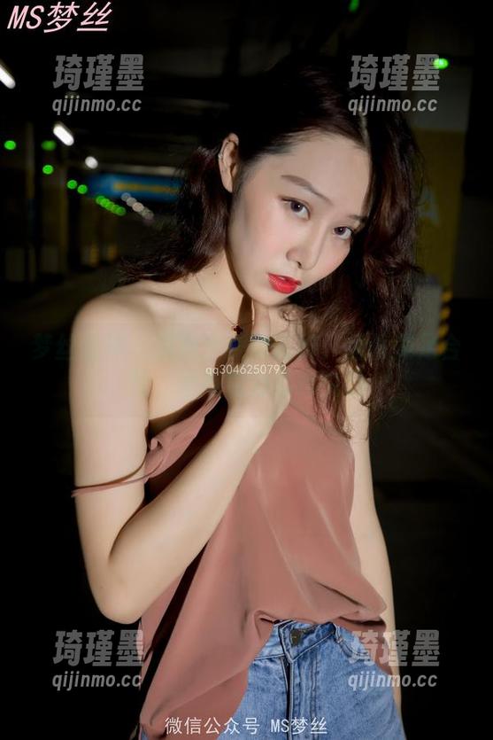 梦丝女神 - 沉醉于美的轮廓：雪馨美足合集，像巧克力那样悦目