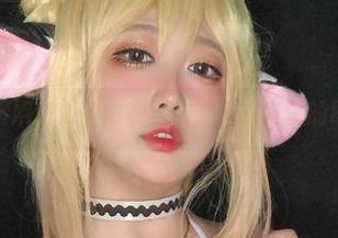 看这波：椒妮佐仁的内衣全集，准备好你的眼睛了吗？