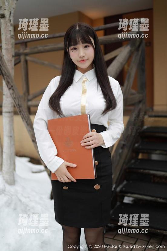 模范学院-Ellie艾栗栗 模范学院 - Ellie艾栗栗的灰丝,其实是给你的一份调皮邀请,下载了吗?