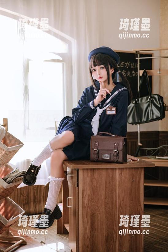 女仆穿搭大赏，樱井小莜尝试的图包，我怎么忽然有些想做个梦的冲动呢？