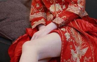 微密圈 – 又见白龙猫女，红底极光成就新一波资源浪潮！