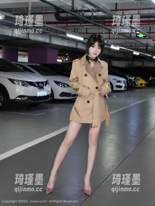 秀人网-南初妹妹 秀人网 - 看,南初妹妹双人写真集更新了——这种搭配,谁不想试试?