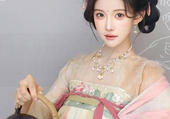 秀人网 – 奈汐酱nice睡衣合集，翻翻集子，你能猜出她最爱的颜色吗？