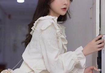 秀人网 – 谁说兔女郎只能在夜晚出现？娜比的美图让你白天也能偷个懒！