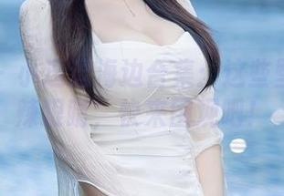 秀人网 – 小逗逗海边合集：这些壁纸简直辣眼睛，快来围观吧！