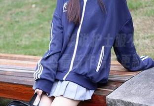秀人网 – 乍一看，谁说护士服不能引人注目？林悠悠最新作品集更新。