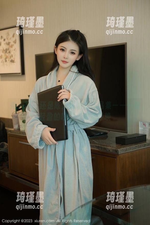 秀人网-还是陈梵妮 秀人网 - 还是陈梵妮瑜伽作品集——一卷轻盈的呼吸,像是呼唤
