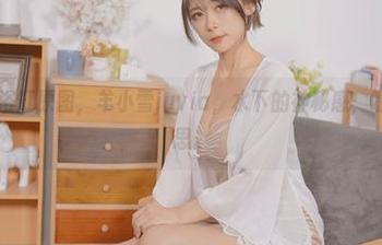微密圈 – 浴缸原图，羊小雪juvia，水下的神秘感，嗯…挺有意思。