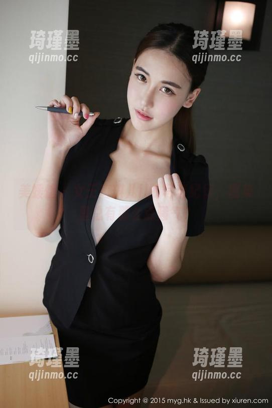 美媛馆 - 女王唐琪儿il的写真纪行，图集里总有那么点骚气？