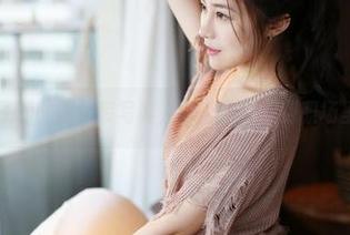 美媛馆 – 徐子琦的职业装写真，总让我联想到职场里的微妙关系