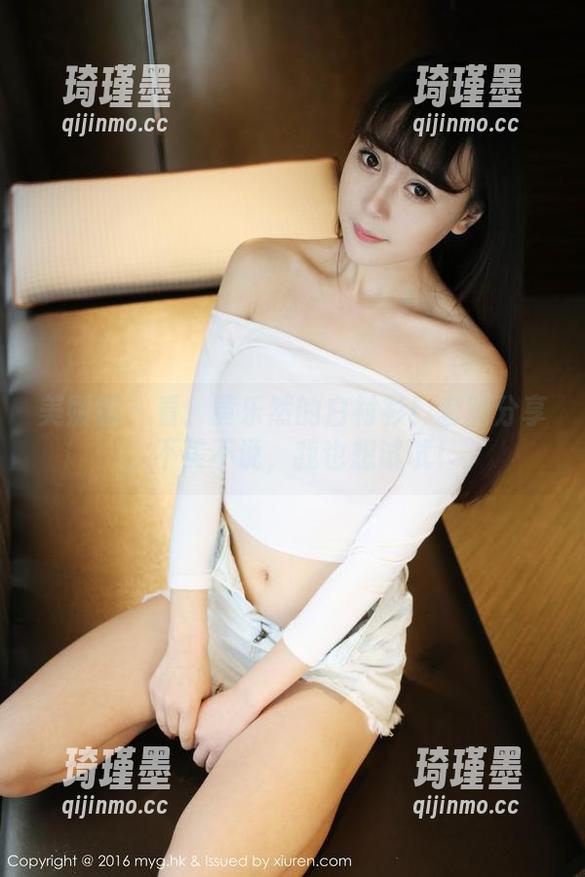 美媛馆 - 看！黄乐然的白衬衫！套图分享，不买不说，我也想试试！