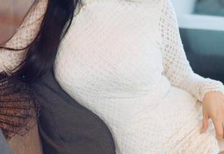 花漾show – 白茹雪Abby带来的丝袜魅力，壁纸自动设置！