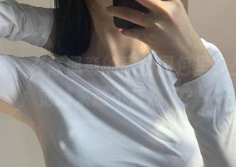 微密圈 – 在陈佩奇的高清图包里，少女感觉越来越不成熟了？