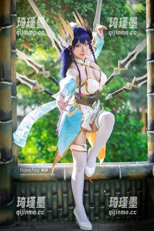 雨波_HaneAme 雨波_HaneAme最新写真,巧妙完美的狐狸版‘宠物女友’,找咖啡了么?