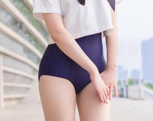 雯妹不讲道理的在线瑜伽：素颜也能撩到你哦！